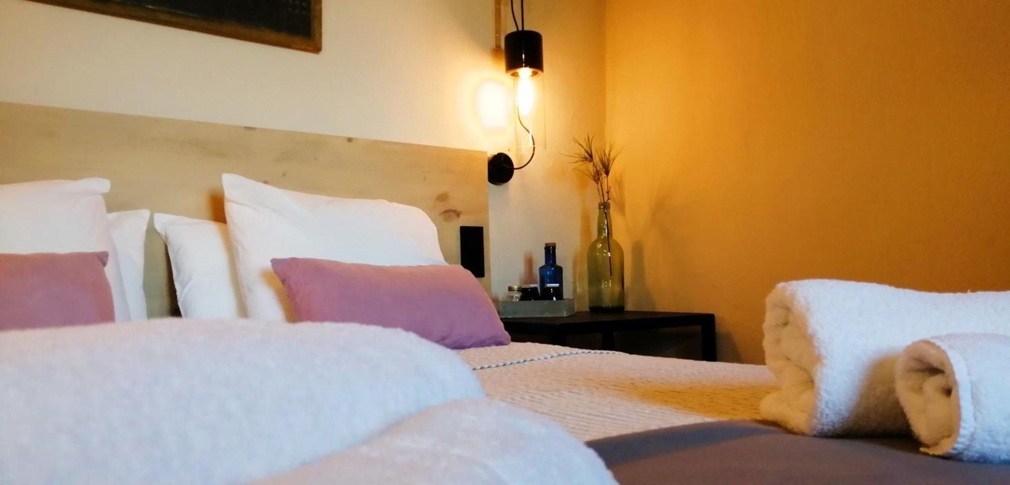 La Masia Costa Brava -Adults Only Garrigás Room photo
