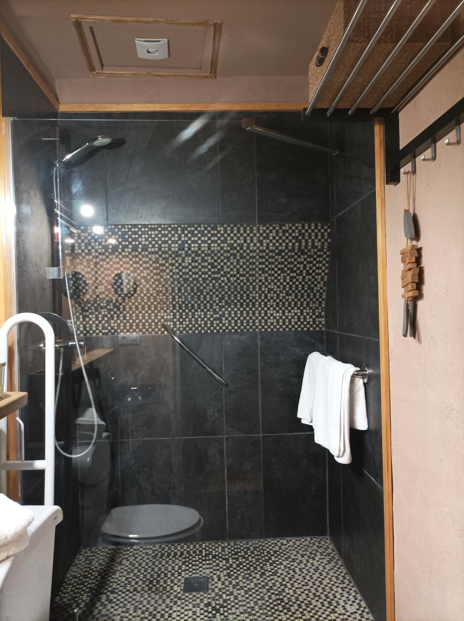 La Masia Costa Brava -Adults Only Garrigás Room photo